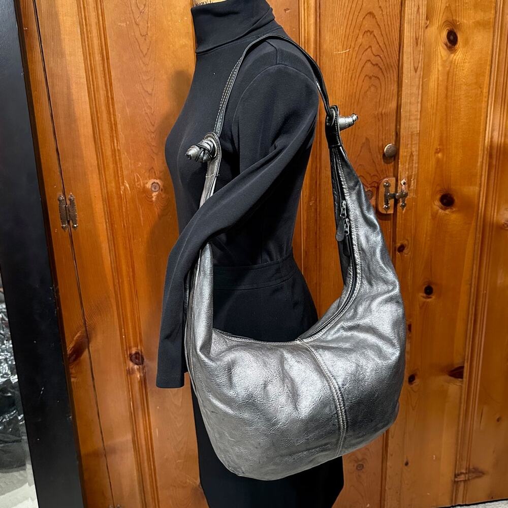 Ombu Distressed Silver Leather Bag
